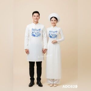 Traditional White and Blue Embroidered Aodai